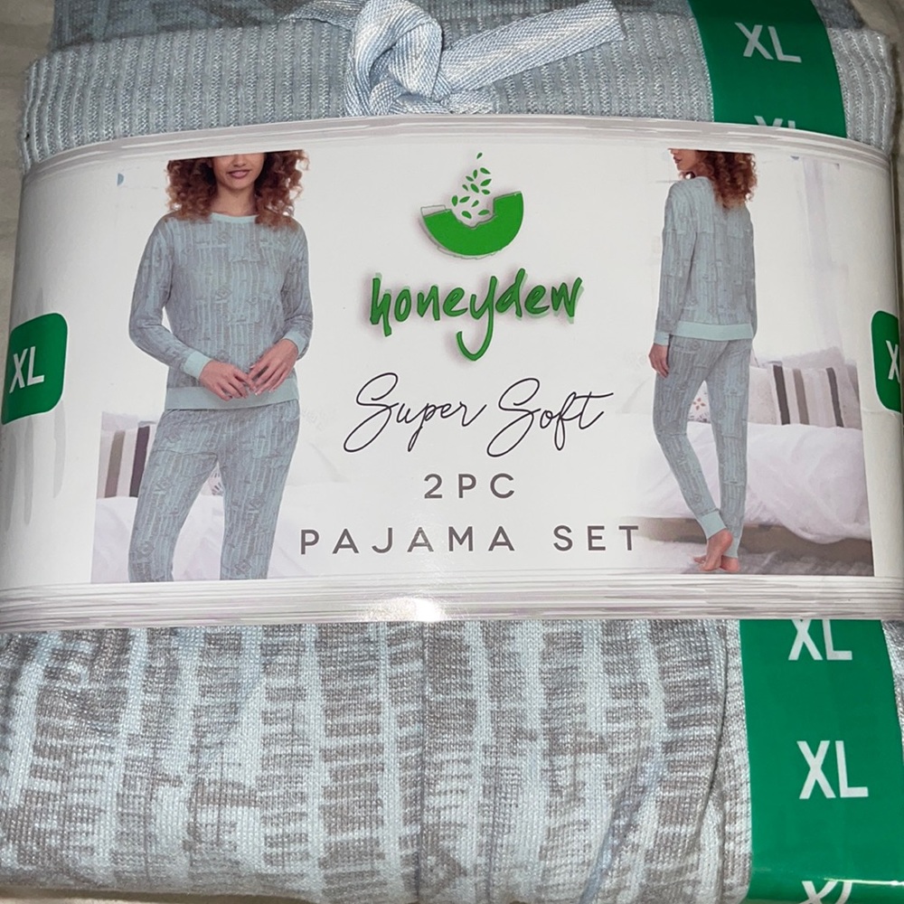 NWT Honeydew super soft pajama set size XLG light blue and gray Light blue geo